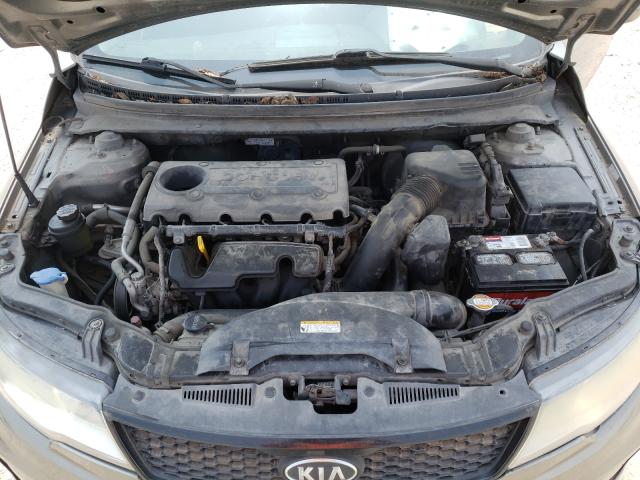 Photo 6 VIN: KNAFW6A3XB5422977 - KIA FORTE SX 