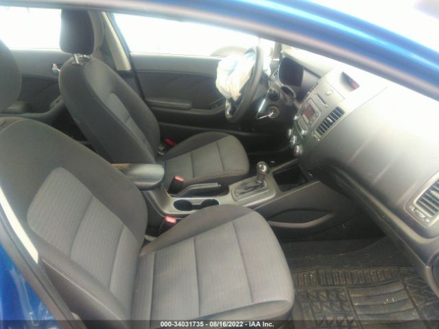 Photo 4 VIN: KNAFX4A60E5163156 - KIA FORTE 