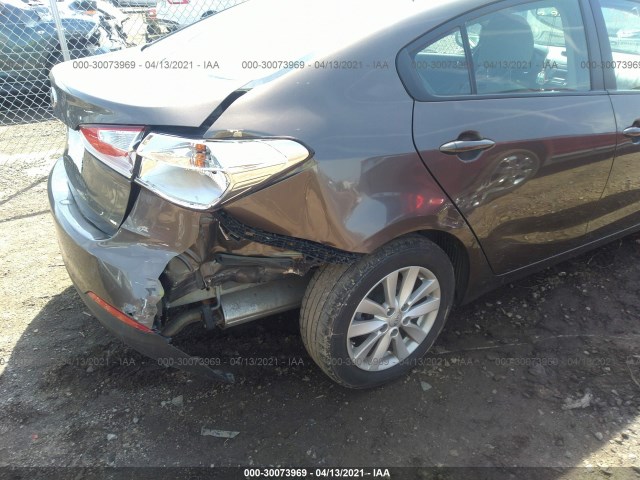 Photo 5 VIN: KNAFX4A60E5212355 - KIA FORTE 