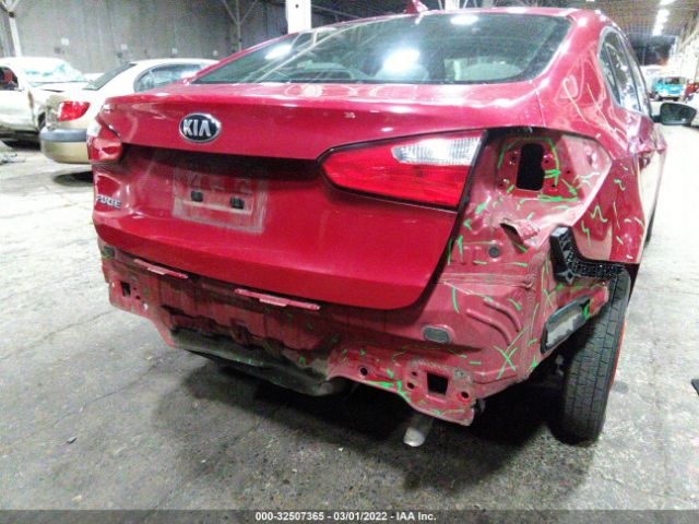 Photo 5 VIN: KNAFX4A60E5218172 - KIA FORTE 