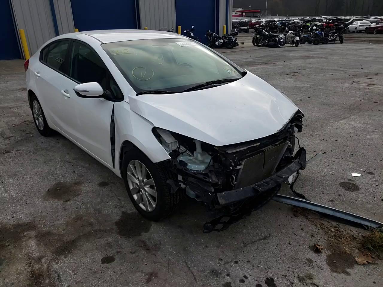 Photo 10 VIN: KNAFX4A60E5240897 - KIA FORTE LX 