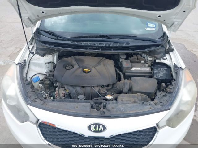 Photo 9 VIN: KNAFX4A60F5258110 - KIA FORTE 