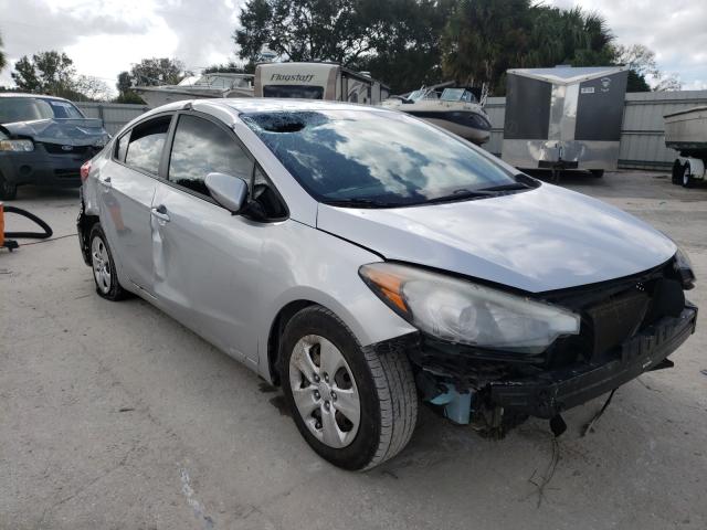 Photo 0 VIN: KNAFX4A60F5339253 - KIA FORTE LX 