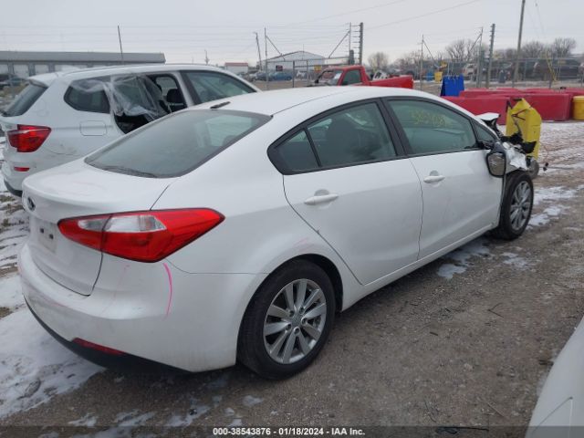 Photo 3 VIN: KNAFX4A60F5382507 - KIA FORTE 