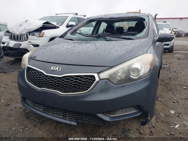 Photo 5 VIN: KNAFX4A60F5389814 - KIA FORTE 