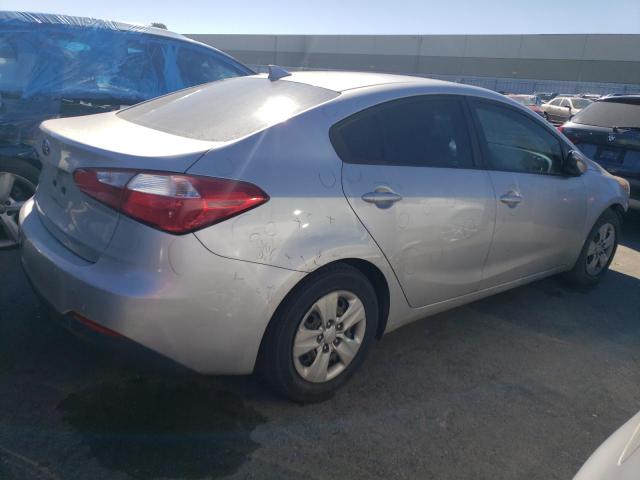 Photo 2 VIN: KNAFX4A60F5407485 - KIA FORTE LX 