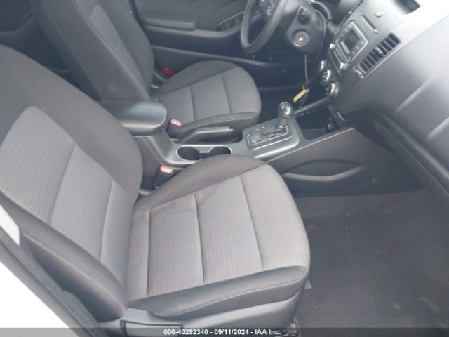 Photo 4 VIN: KNAFX4A60G5440021 - KIA FORTE 