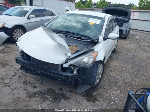 Photo 5 VIN: KNAFX4A60G5440021 - KIA FORTE 