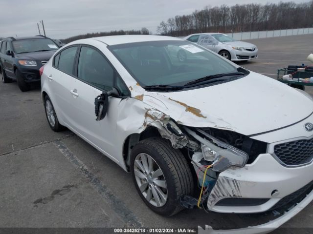 Photo 5 VIN: KNAFX4A60G5582983 - KIA FORTE 