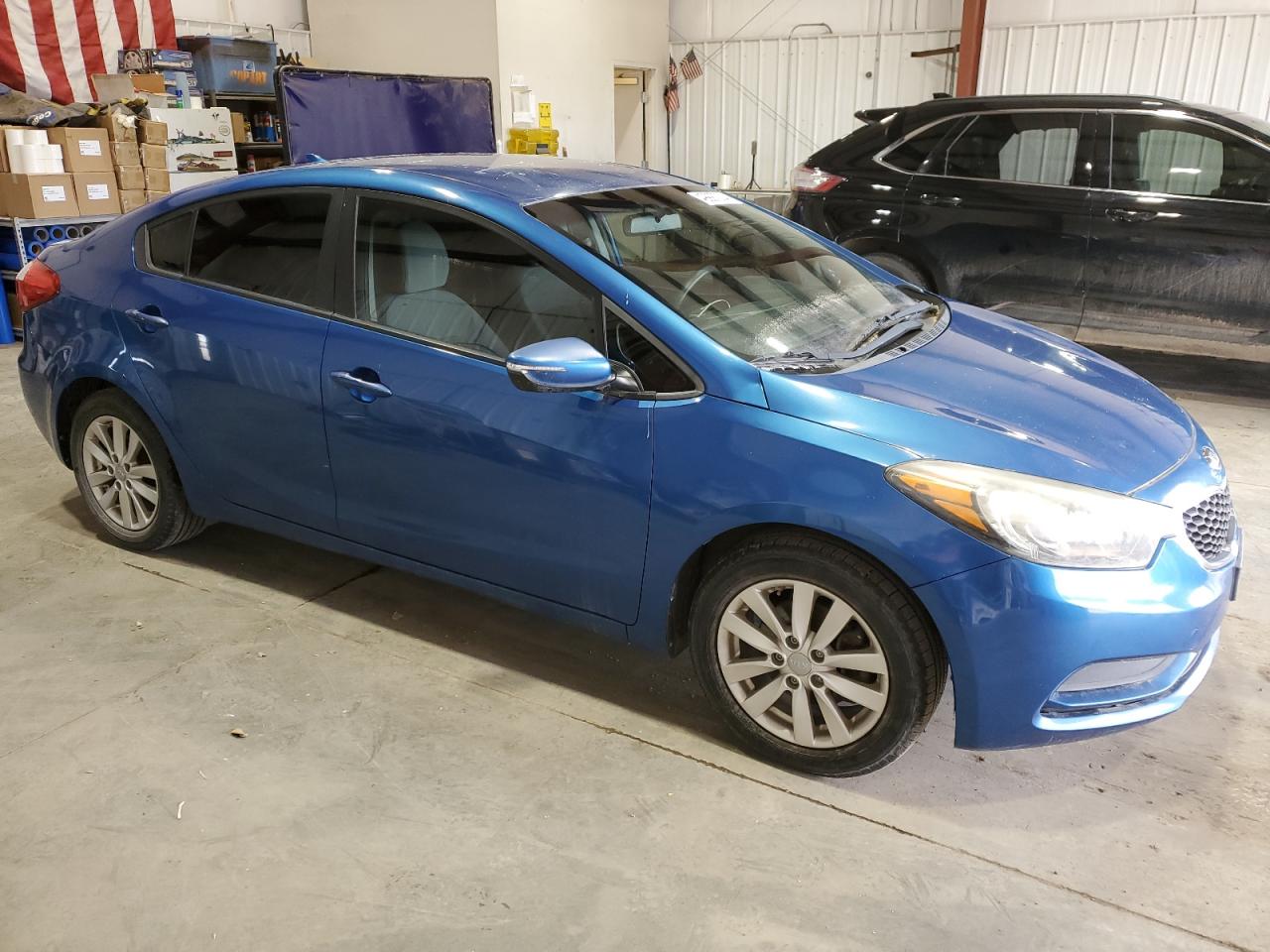 Photo 3 VIN: KNAFX4A61E5095756 - KIA FORTE 