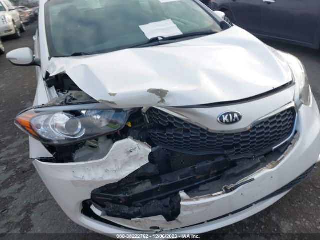 Photo 5 VIN: KNAFX4A61E5194061 - KIA FORTE 