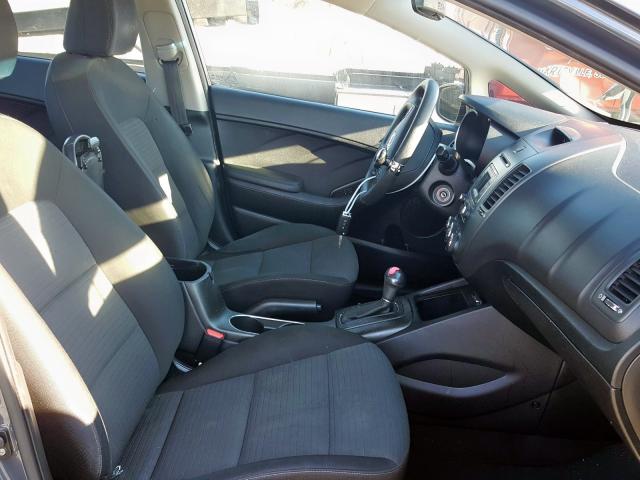 Photo 4 VIN: KNAFX4A61E5242013 - KIA FORTE LX 