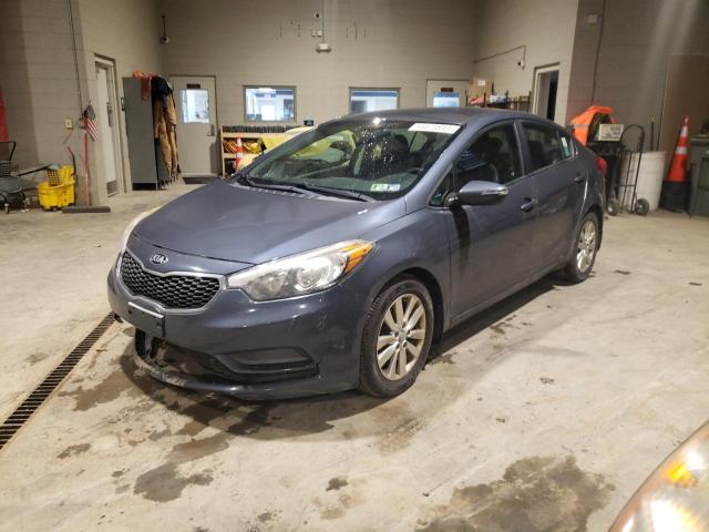 Photo 0 VIN: KNAFX4A61F5256303 - KIA FORTE LX 