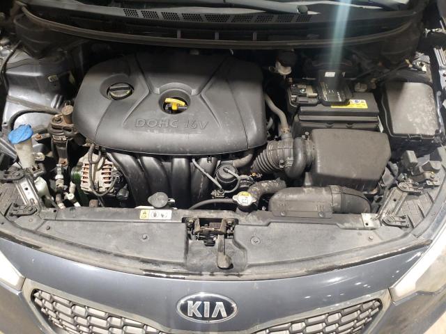 Photo 10 VIN: KNAFX4A61F5256303 - KIA FORTE LX 