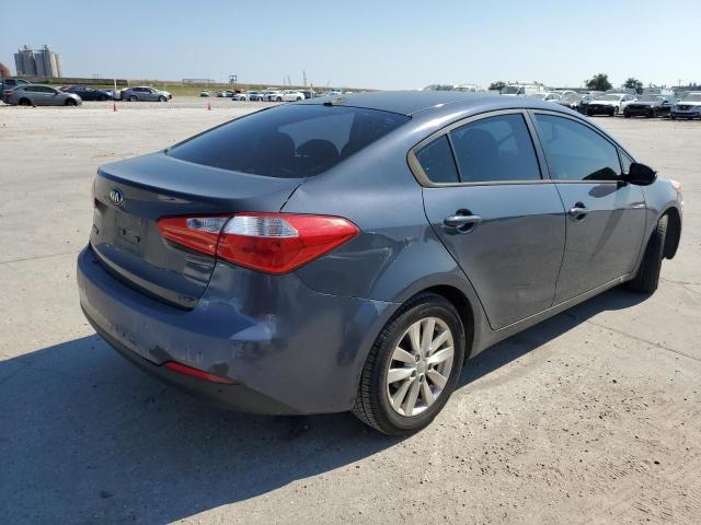 Photo 3 VIN: KNAFX4A61F5317763 - KIA FORTE LX 