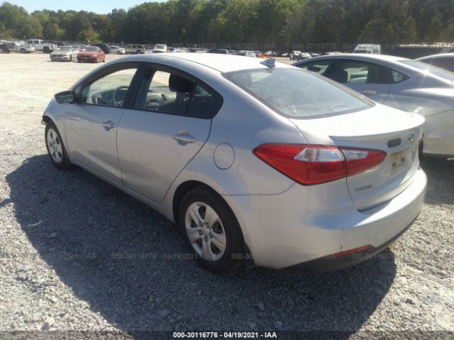 Photo 2 VIN: KNAFX4A61F5330819 - KIA FORTE 