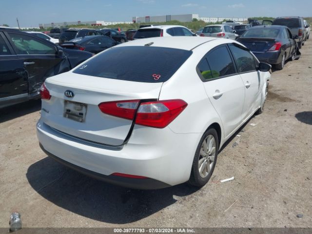 Photo 3 VIN: KNAFX4A61F5368180 - KIA FORTE 