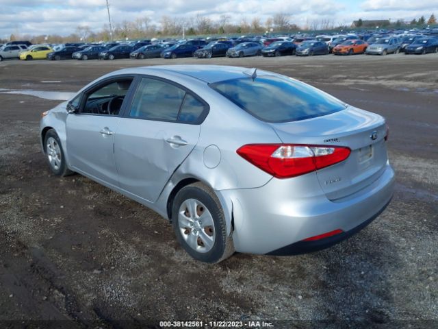 Photo 2 VIN: KNAFX4A61F5391331 - KIA FORTE 