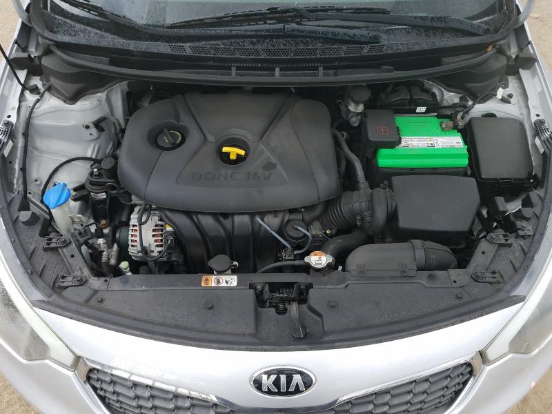 Photo 6 VIN: KNAFX4A61G5439637 - KIA FORTE LX 