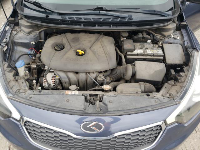 Photo 6 VIN: KNAFX4A61G5469639 - KIA FORTE LX 