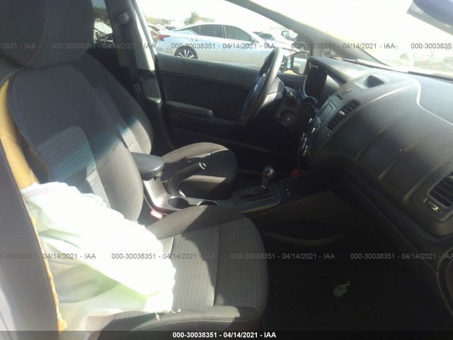 Photo 4 VIN: KNAFX4A61G5605039 - KIA FORTE 