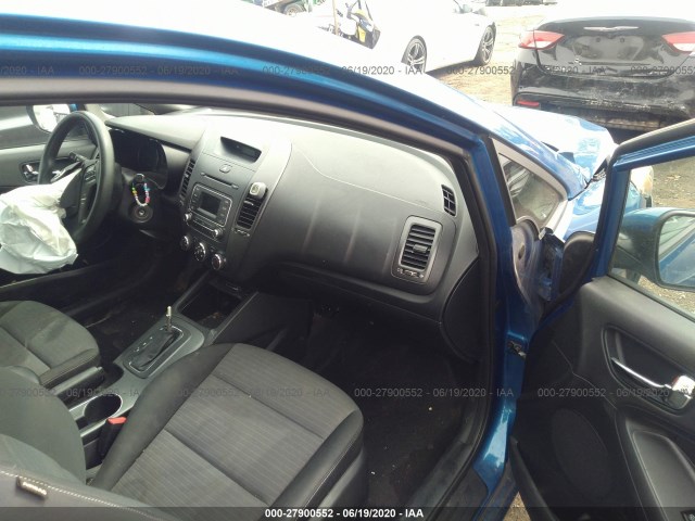 Photo 4 VIN: KNAFX4A62E5062796 - KIA FORTE 