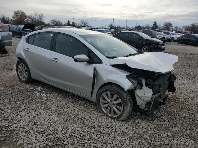 Photo 3 VIN: KNAFX4A62E5105243 - KIA FORTE LX 