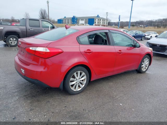 Photo 3 VIN: KNAFX4A62E5202121 - KIA FORTE 