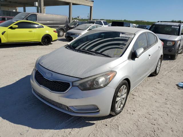 Photo 1 VIN: KNAFX4A62E5240996 - KIA FORTE LX 