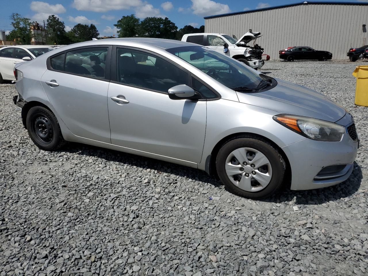 Photo 3 VIN: KNAFX4A62F5288838 - KIA FORTE 