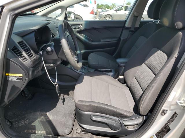 Photo 6 VIN: KNAFX4A62F5301412 - KIA FORTE LX 