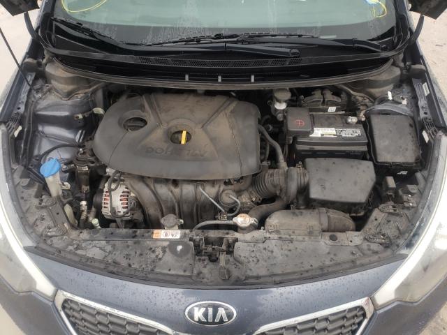 Photo 6 VIN: KNAFX4A62F5327301 - KIA FORTE LX 