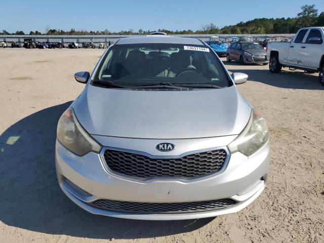 Photo 4 VIN: KNAFX4A62F5354501 - KIA FORTE LX 