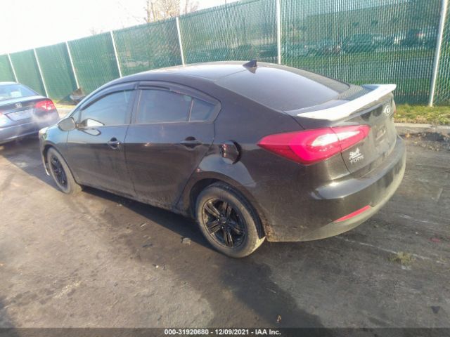 Photo 2 VIN: KNAFX4A62F5372352 - KIA FORTE 