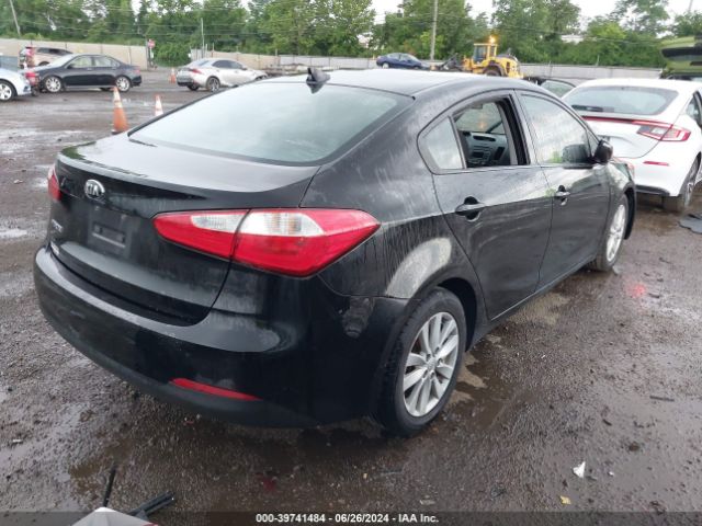 Photo 3 VIN: KNAFX4A62F5383304 - KIA FORTE 