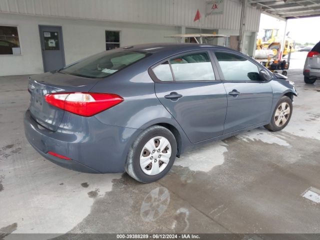 Photo 3 VIN: KNAFX4A62F5403700 - KIA FORTE 