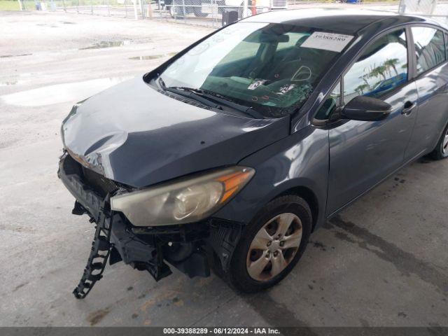 Photo 5 VIN: KNAFX4A62F5403700 - KIA FORTE 