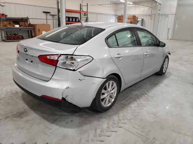 Photo 3 VIN: KNAFX4A62G5471061 - KIA FORTE LX 