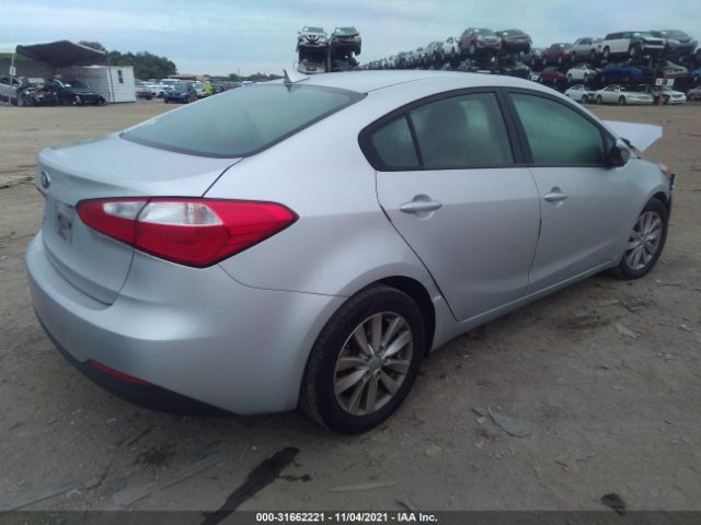 Photo 3 VIN: KNAFX4A62G5476633 - KIA FORTE 