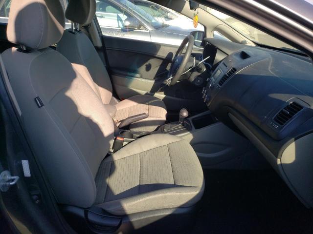 Photo 4 VIN: KNAFX4A62G5477880 - KIA FORTE LX 