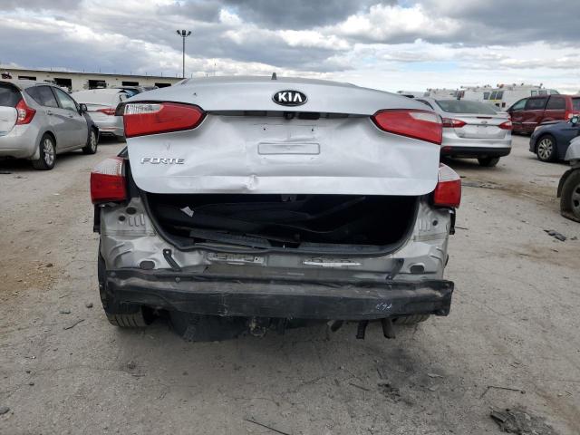 Photo 5 VIN: KNAFX4A62G5553808 - KIA FORTE LX 