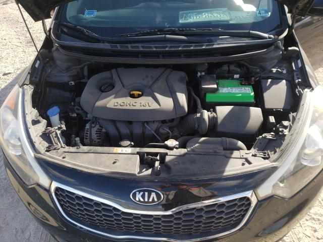 Photo 6 VIN: KNAFX4A63E5076951 - KIA FORTE LX 