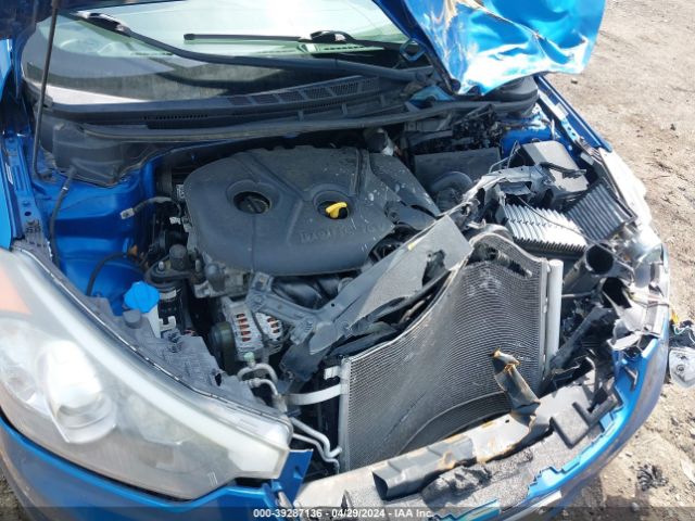 Photo 9 VIN: KNAFX4A63E5218974 - KIA FORTE 