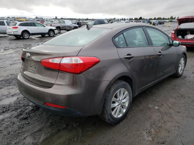 Photo 3 VIN: KNAFX4A63E5232583 - KIA FORTE LX 