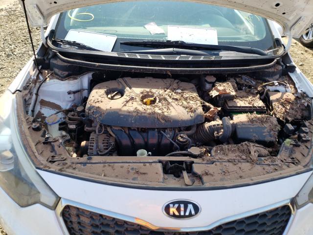 Photo 6 VIN: KNAFX4A63E5237766 - KIA FORTE LX 