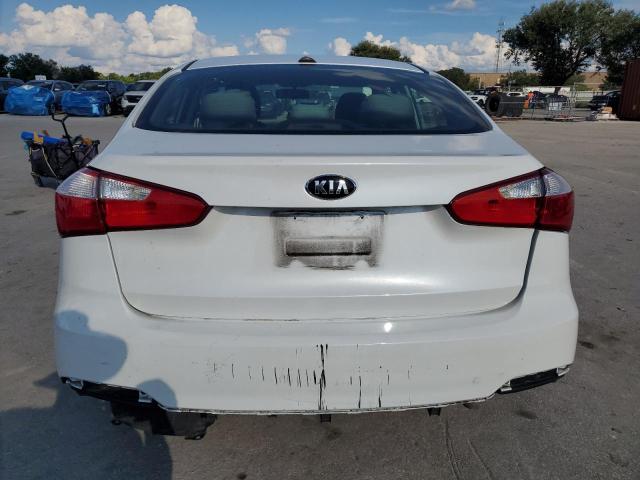 Photo 5 VIN: KNAFX4A63F5257601 - KIA FORTE LX 