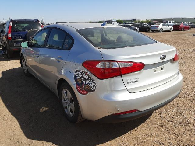 Photo 2 VIN: KNAFX4A63F5260644 - KIA FORTE LX 