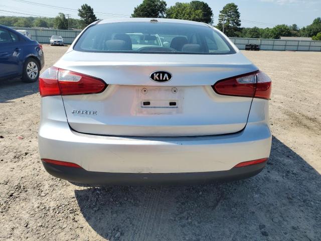 Photo 5 VIN: KNAFX4A63F5269568 - KIA FORTE LX 