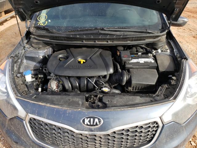 Photo 6 VIN: KNAFX4A63F5274155 - KIA FORTE LX 