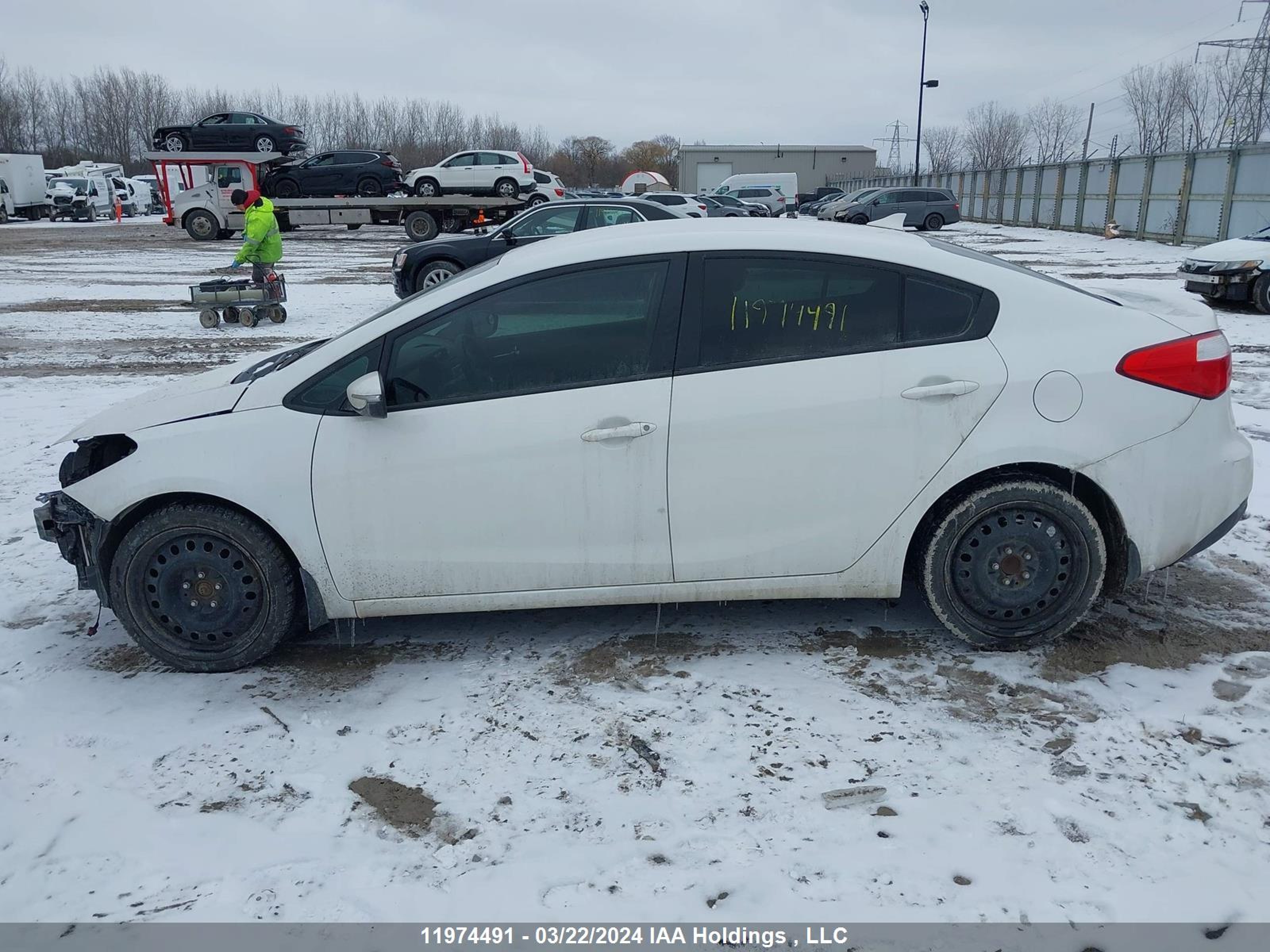 Photo 14 VIN: KNAFX4A63F5324987 - KIA FORTE 